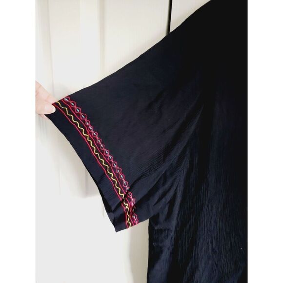 Bila 1XP Black Embroidered Top Women's Plus Boho Peasant S/S Vtg Shoulder Pads - Picture 3 of 8